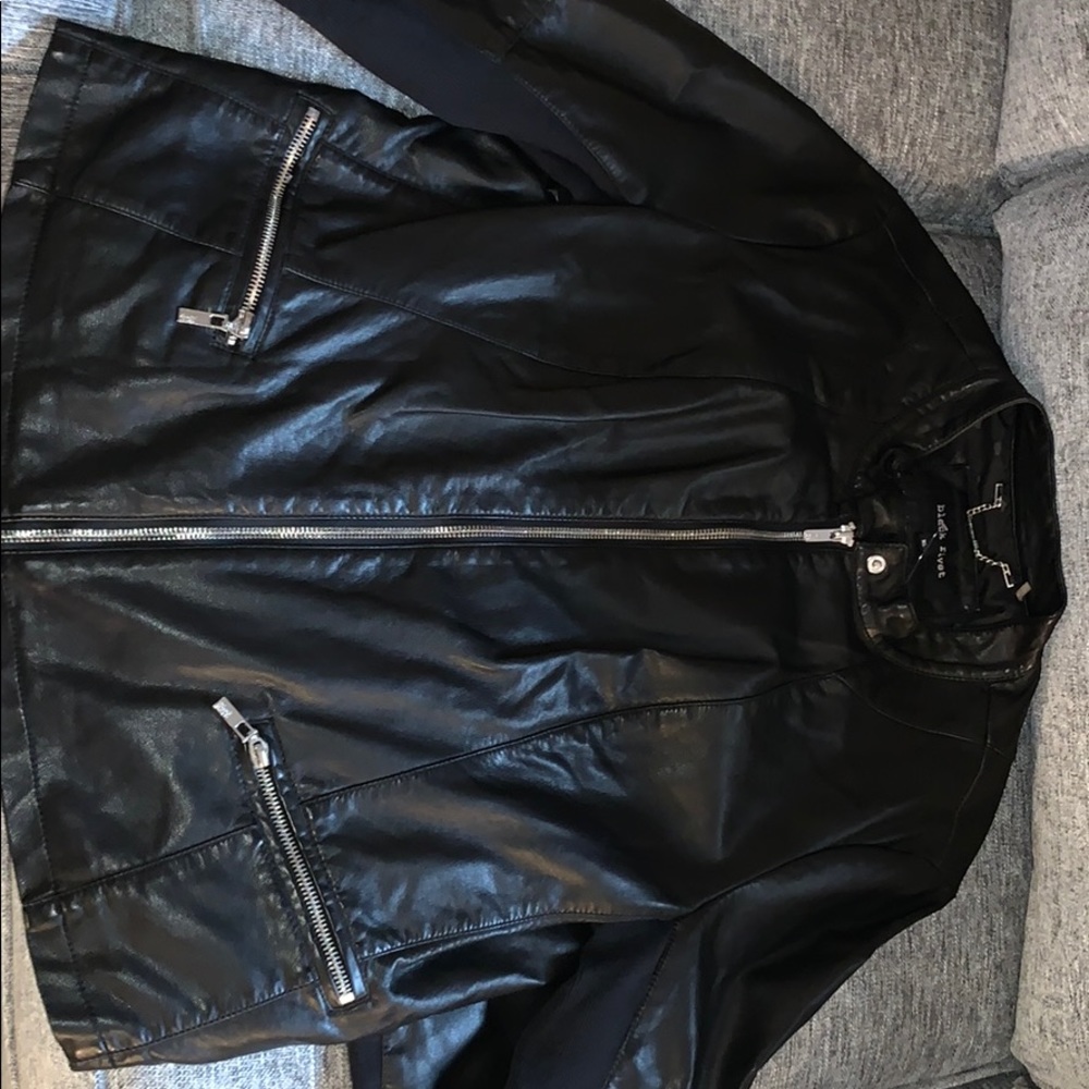 Lightweight black jacket - Picture 8 of 8